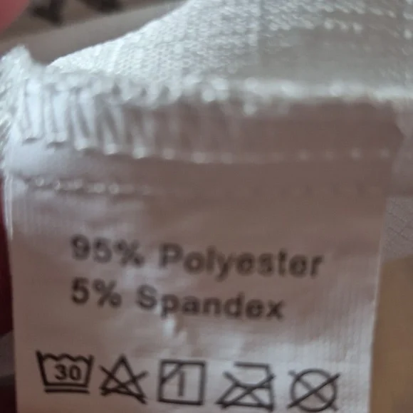 Bird Print White Button-Up Shirt - Picture 7 of 8